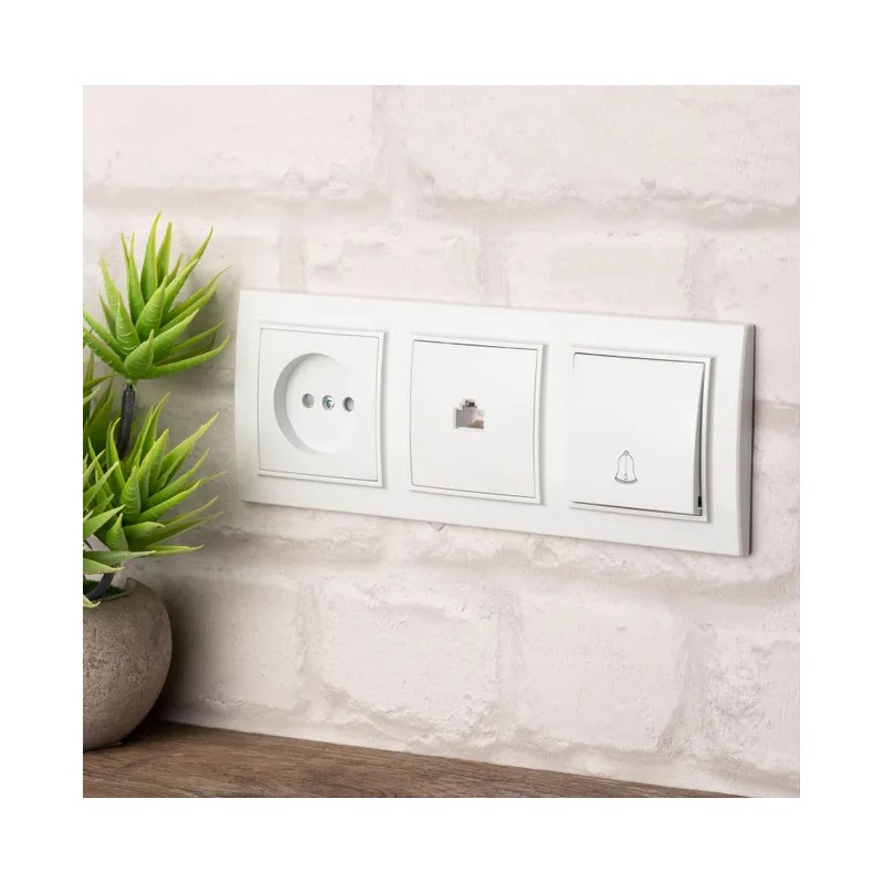 Рамка 3-х постовая Минск ERM-G-303-10, горизонтальная, белая